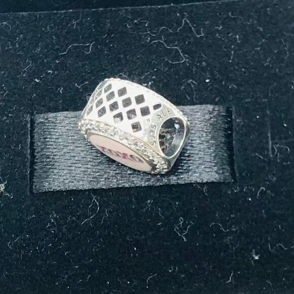 ✨🔥Pandora Kiss Me Charm Sweet Heart, Sweetheart XOXO Kiss Me Charm - Picture 2 of 2